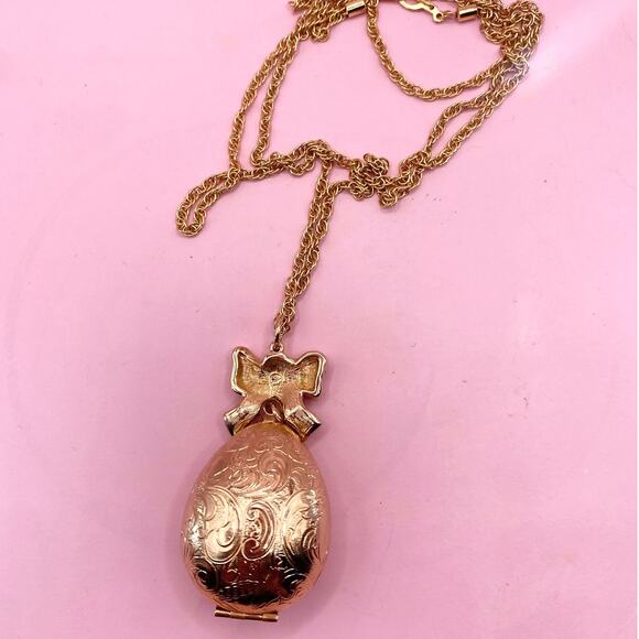 Swarovski Vintage Large Necklace With Egg Photo Holder Pendant and Crystals Bow - Picture 5 of 8